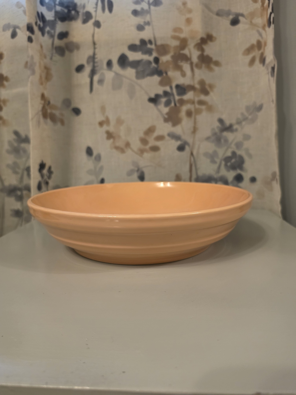 Peach Ceramic Serving Bowl - Home Dining 12" Says USA ON BOTTOM NO IMPERFECTIONS